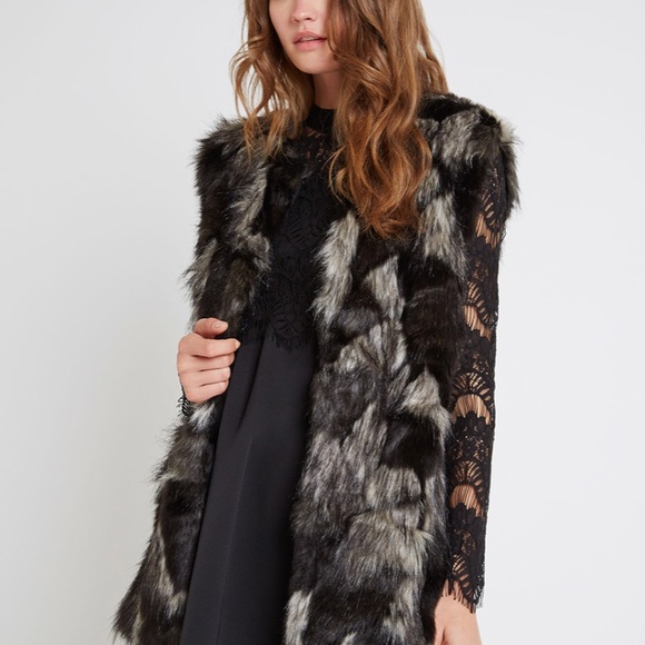 BCBGeneration faux fur vest - Picture 2 of 4